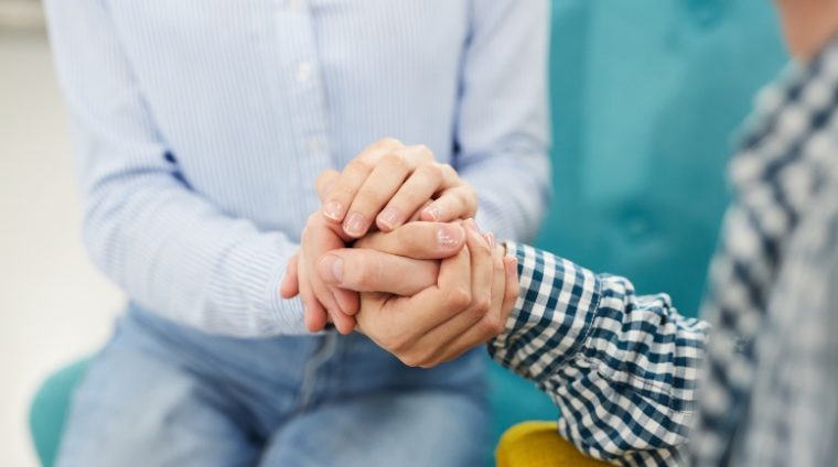 Close up of two people holding hands in  therapy session or support group, copy space SSUCv3H4sIAAAAAAAEAJ1VyW7bOhTdP+D9Q8B1CHDmZb+gy266KrrgcBULkSVDQx+CIv/+KFuyKNtpgO7Ec+fp6Pe//zw9keCHOpIvT7/nV37XTTMNY+/HumszzJ4XvMc2YV8imOqx62vflGDwYzy0/ogZbKemmeH3s5AMox+nAYcimG/88S2/5WruUxdwGLv4WqKhfjljp0M3dqUg+vaxIPXoj8NYn/O4osNhGkfs7/xzIfuqBE5dm/QMFOlHP+JLrndXwNq9H5f30ypYshuziJDnAhumcMZW6P35ry0vHz+vrXvBNr5tud3X+6PwZne+uby6/XnF98MojTkTWj+y2LW9tHDiJp57ZH4759LDV/TNeNh5+YbdqcGHmS97tUsBBRfKWyocj1QBE9RFHqhisQrOgPIu7dzLaAyAD7SyMRvEilEwBqnjPEtQsFCxLfjl471YmB4b9Jd9X/IgRtkUBONUO6OoSjJS4DkCWq2NdQjSVOQ6UB9lCHOayXKqMKqcMFQUoUK0IjKV8KoMPL+9DlQYxajiIZvp6CnmEjWHaNGGq7KNwbMAilYsZWXNE3WAkRpvQgSspIXNczIpQAoVjXnqVEkZaEBtqRYxMuO81VvfiJaKmypnWvlkqaqkp847oAakVxVTzKE/9+wyLPL6X97P4/milq75KdVdcWG/uuib4eYWT30d6/alMOvGw5mdVrPYTe3Yv5VXRJquO/nQzLtZZZ+44gc/DFk9rXh59JkLu2MRp+3G80QXryRlVpifXHLnQDDllGLAtAOysl5e6DrtWK+8KyIM44ZpUOQDmiLfuZbGiLw3bptKeWmEKyWkdgyu8ttTIsIpxoSVW5iV9ciAv7Ad36pu6q3iLk+Jabbp3ZIsMcCs5Vxvm7qcGzFYpaQiUM8jUiUgUGAq0uRNTFVejMC3/V5JNtOJ4WCUMOTub3Goc+i+YDUynZrOJ0w7ott1lGutDAjh2AfEtChIZjaF2yJXHQ73rLLIlCnsb2a2qGgFH7PbRUcqqTaddSYXmeGMb7K1X7PMWZNHsHDOdW+mcKxzFp/3xln7Seoyr9Of2ueEkOKT2tys9kFtDqTjf26/5cCNeNx+B9oy+bA3mYIMt/qej+u5LyRknvVGGRqkhEyUgmcKxkxnFkQ0EgPA/Et5/x+5rj7KHgkAAA==